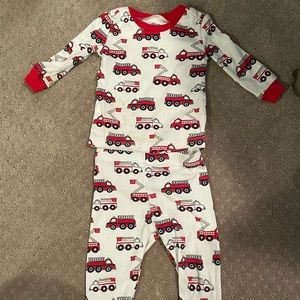 Pajama set (12M)